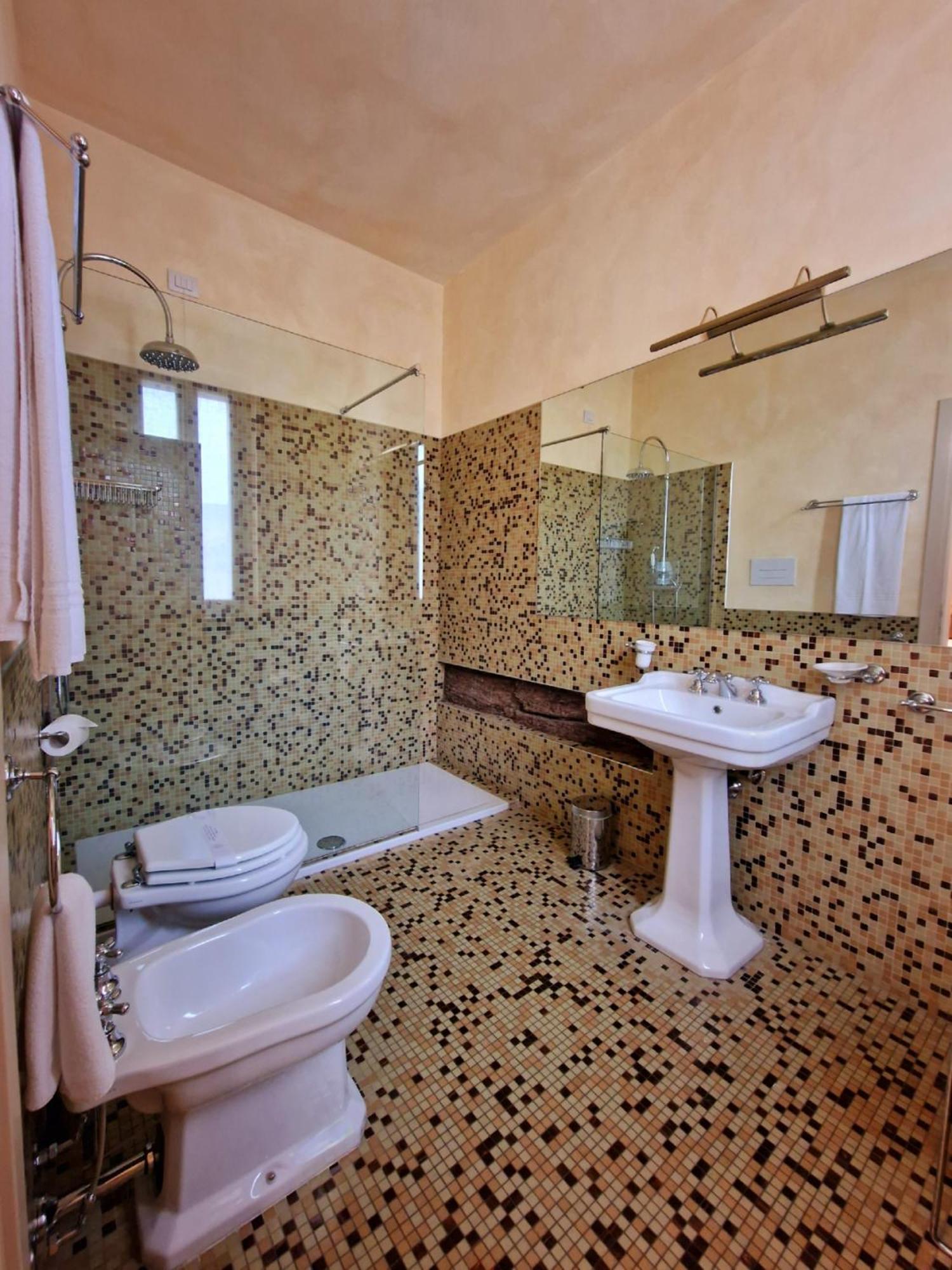 Relais Vimercati Крема Екстериор снимка
